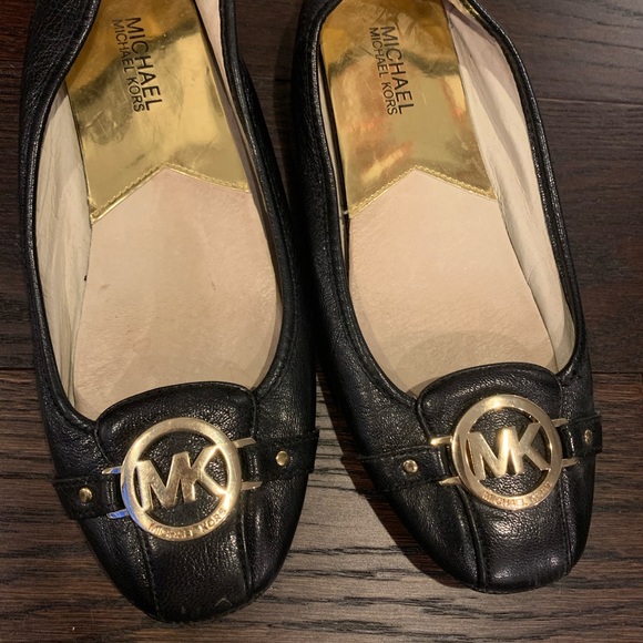 Michael Kors Black Fulton Flats - Picture 1 of 6